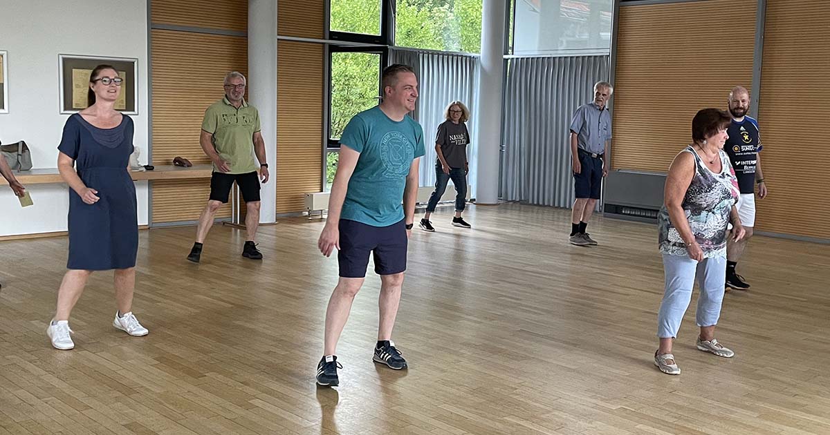 Fit mit Olli: Line Dance