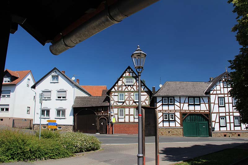 Bushaltestelle in Weidenhausen